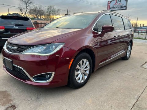 2017 Chrysler Pacifica for sale at 3M Motors LLC in Houston TX